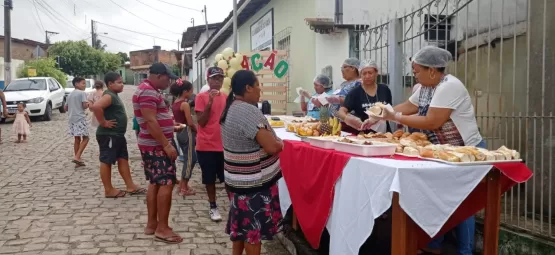 Igreja Metodista Wesleyana faz evento solidário em Itanhém e beneficia centenas de pessoas