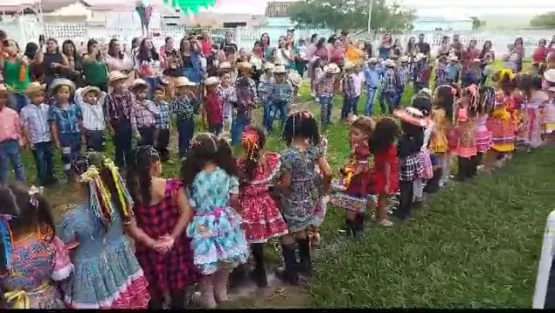 Centro Municipal de Educação Infantil de Itanhém (CMEI) realiza festa junina