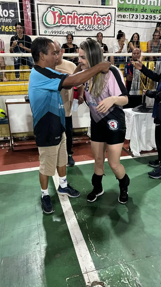 1ª etapa da Liga de Voleibol do Extremo Sul da Bahia (LIVESB) foi sucesso; Itanhém masculino foi campeão 