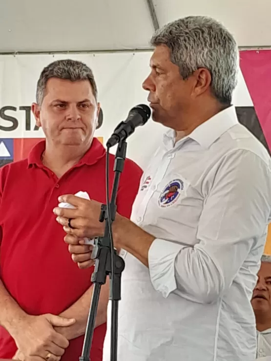 Governador Jerônimo destaca importância da parceria com o presidente da Câmara durante visita a Itanhém