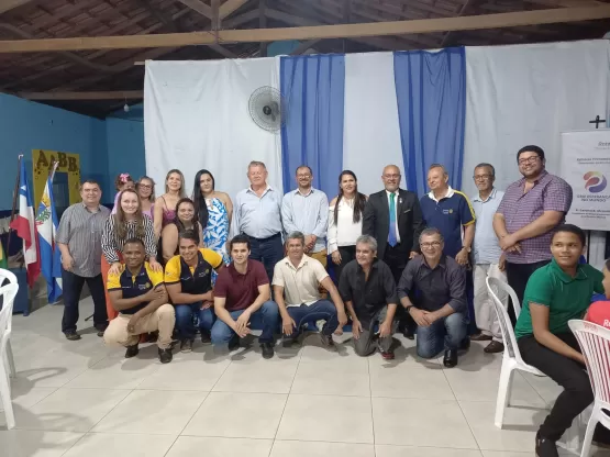 Rotary Club de Itanhém recebe visita do Governador Distrital Edilúcio Fernandes