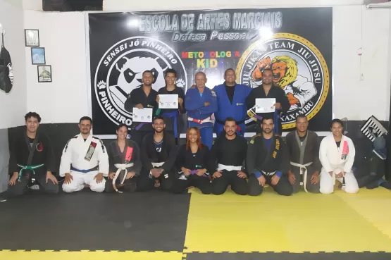 Escola de Jiu Jitsu Celebra 5 Anos de Dedicação e Resiliência em Itanhém