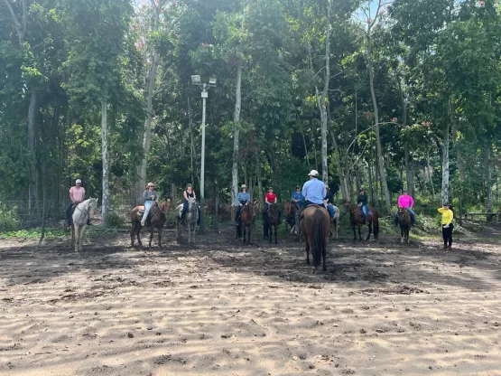 Senar e Sindicato Rural de Itanhém promovem Curso Exclusivo de Equitação para Mulheres na Região