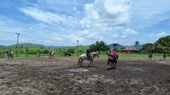 Senar e Sindicato Rural de Itanhém promovem Curso Exclusivo de Equitação para Mulheres na Região