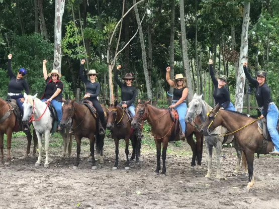 Senar e Sindicato Rural de Itanhém promovem Curso Exclusivo de Equitação para Mulheres na Região