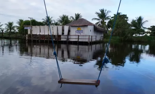 Cabana da Lagoa é uma excelente opção de destino turístico no Balneário de Guaratiba, em Prado