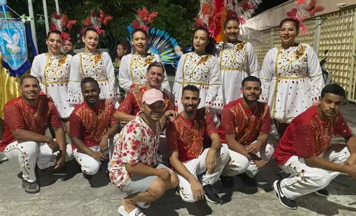 Grupo itanheense de dança Nattivu’s B+ Posittivu’s faz sucesso no Carnaval de Caravelas