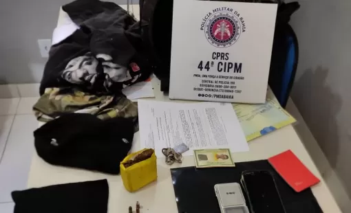 Policiais Militares da 44ª CIPM encontram mochila com drogas e munições na zona rural de Itanhém 