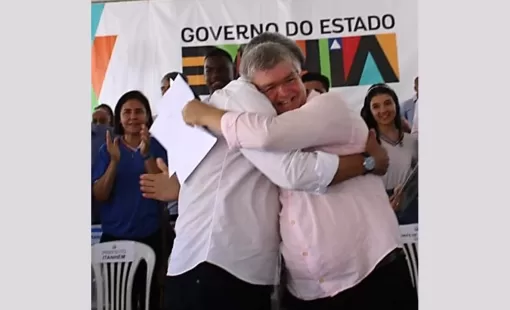 Vamos estar juntos na campanha". Governador Jerônimo parece sugerir apoio à reeleição de Mildson Medeiros em discurso