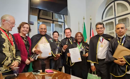 Zarfeg é homenageado com o Troféu Jornalista Humberto Luiz em Teófilo Otoni-MG